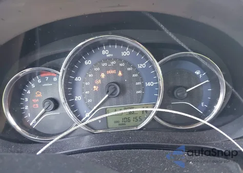 2015 Toyota Corolla Le/Le Plus/Le Premium z USA, uszkodzony, nr VIN 5YFBURHE4FP245139